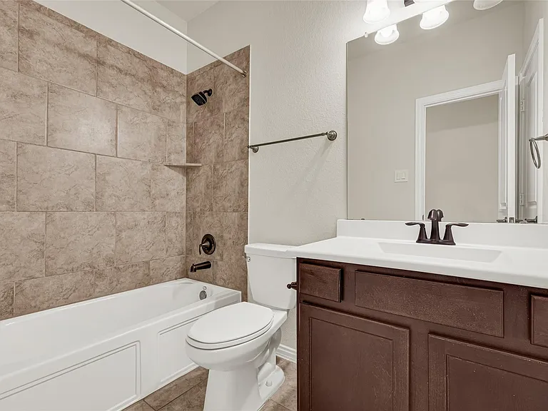 2414 Willow Fall Ln — Photo 17