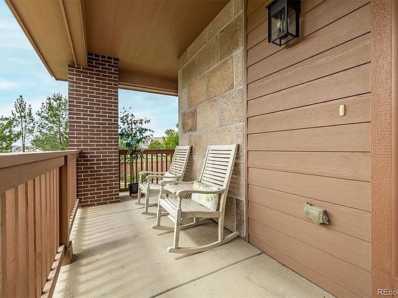 4th image of 2289 Moss Place