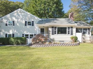 58 Hickory Kingdom Rd, Bedford, NY 10506