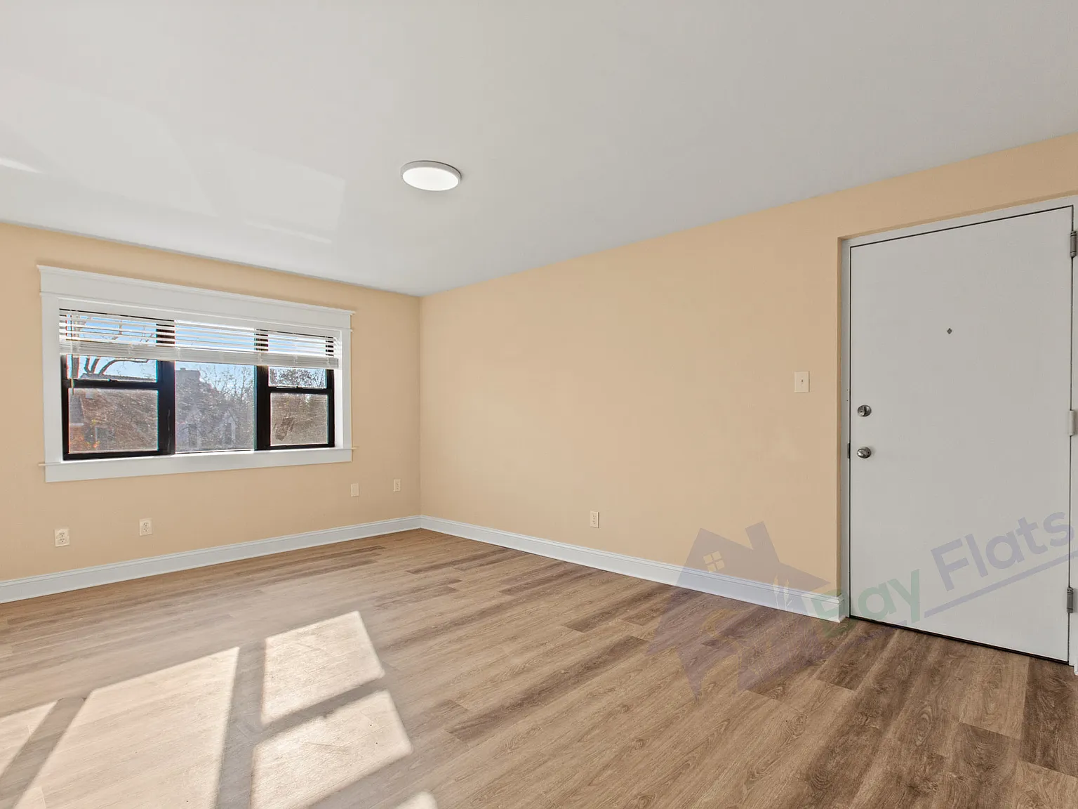1 bed, 800 sqft, $1,850 — Photo 4