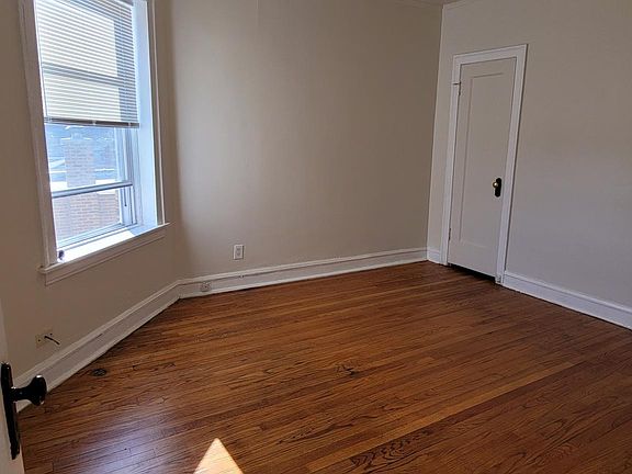 4th image of 10629 S Calumet Ave Floor 3