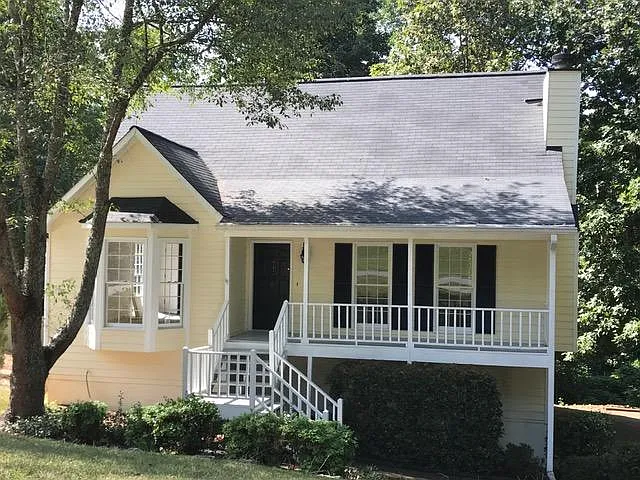 2241 Sims Dr NE — Photo 1
