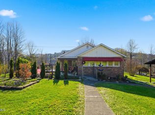 5422 Penwood Dr, Coeburn, VA 24230