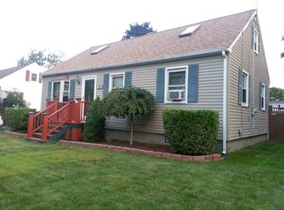 12 New Balch St, Beverly, MA 01915