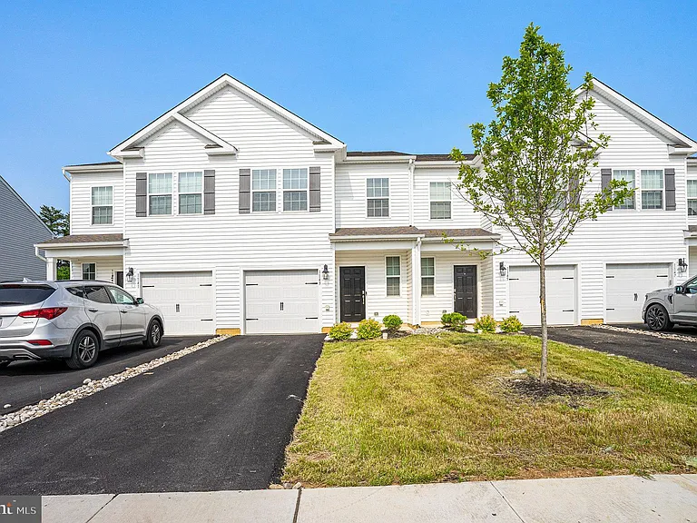 1143 Martin Rd — Photo 34