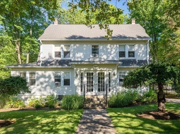 162 Springfield St, Springfield, MA 01107