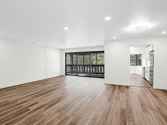 5th image of 13158 S Oak Hills Pkwy APT 2A