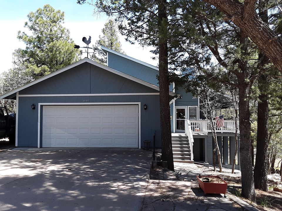 1st image of 2595 Oak Leaf Dr