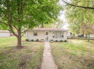 7533 Mildred Rd, Machesney Park, IL 61115