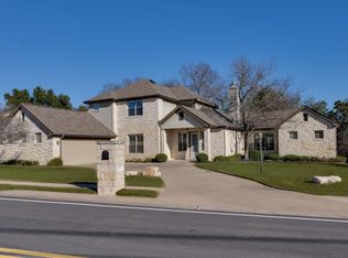 132 Lakeway Dr, Lakeway, TX 78734
