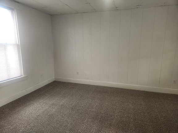 5th image of 1005 E Hendricks Ave