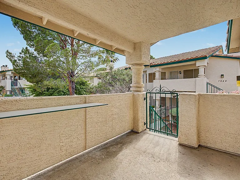 1513 Cedar Rock Ln #202 — Photo 4