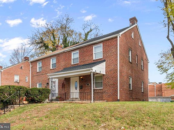 2nd image of 5711 Narcissus Ave