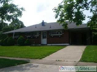 1253 Madeleine Cir, Cincinnati, OH 45231