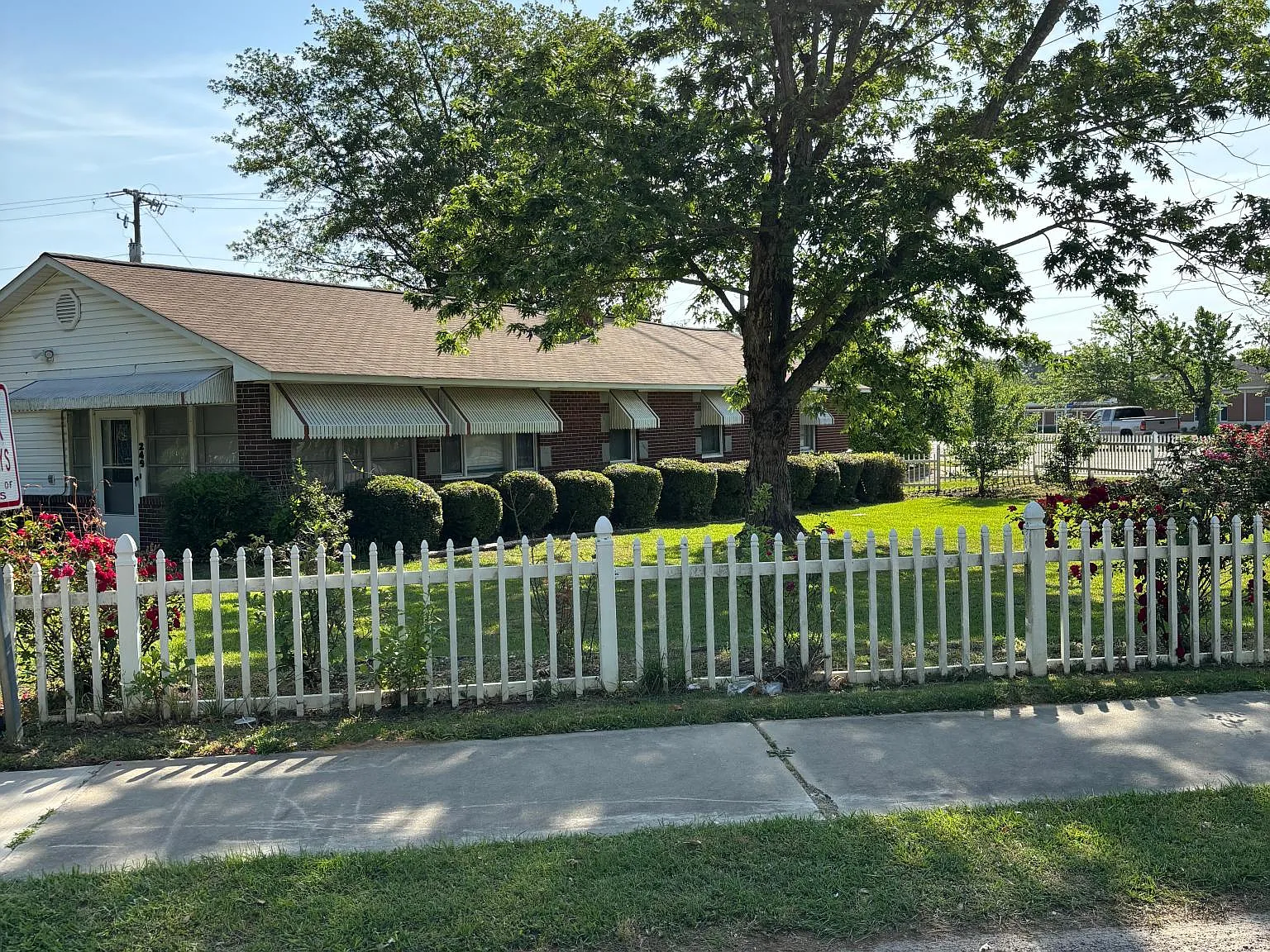 249 E Pine Log Rd — Photo 3