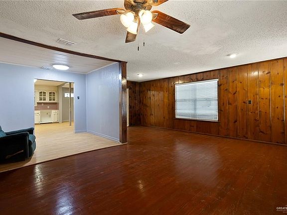 4th image of 315 Silver Ave