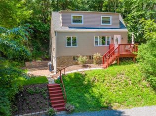 102 Springview Ave, Pittsburgh, PA 15229