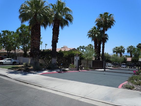 3rd image of 850 E Vista Chino #45