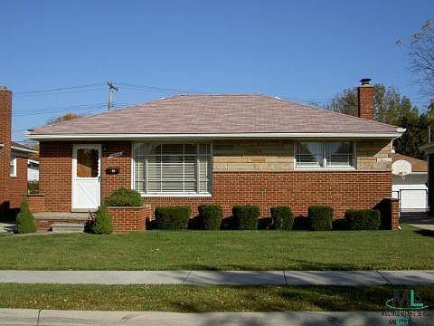 1st image of 28724 E Dartmouth St