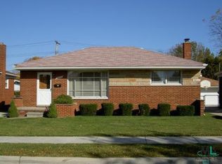 28724 E Dartmouth St, Madison Heights, MI 48071