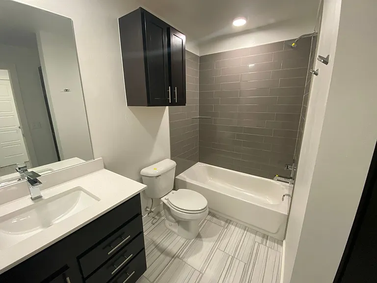 13512 Vinita Dr — Photo 16