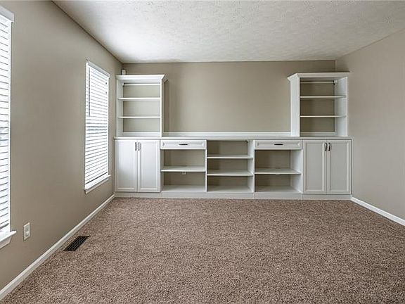5th image of 1606 Settlers Dr