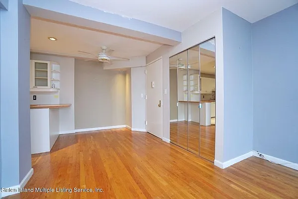 Sold by REMAX Elite | media 20