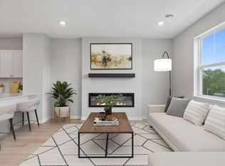 1520 Traverse Ln, West Saint Paul, MN 55118