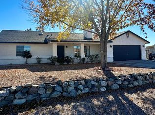 1402 Bobcat Ln, Willcox, AZ 85643