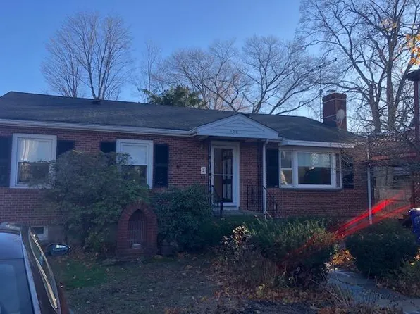 120-126 Norwood Ave, Newton, MA 02460
