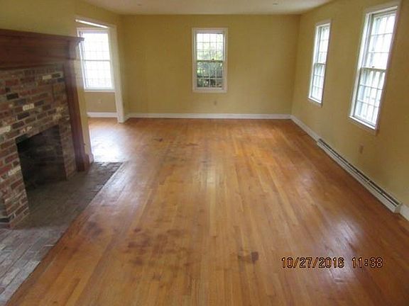 5th image of 153 Sohier St