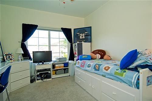 5th image of 5004 Benedict Ct