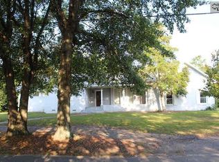 207 Meetze Ave, Lexington, SC 29072