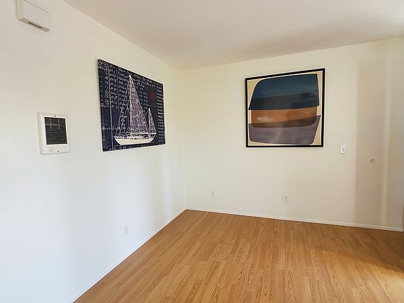3rd image of 2138 Garnet Ave #B
