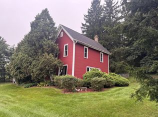 4406 Northwest Hwy, Waterford, WI 53185