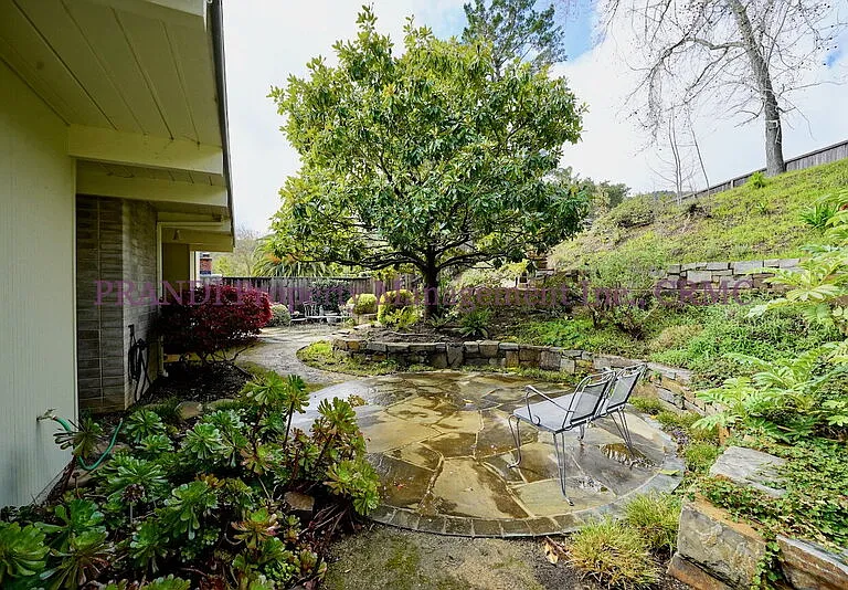 1309 Idylberry Rd — Photo 28