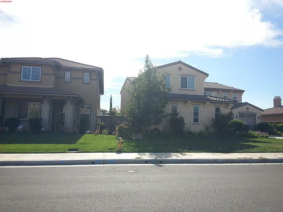 3rd image of 31583 Waterfall Way
