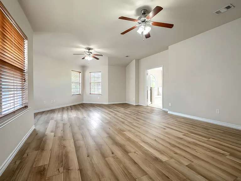6517 Renewal Rd — Photo 22