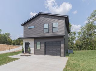 2813 Emery Dr, Columbia, MO 65202