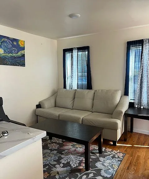 41 Christie St — Photo 3