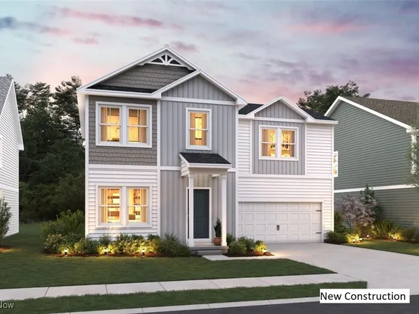 823 Meadow Lake Way, Elyria, OH 44035