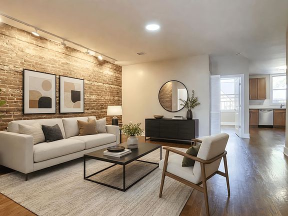 2nd image of 824 Washington St #4