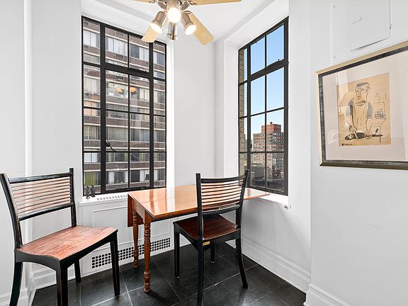 5th image of 333 W 56th St APT 11C