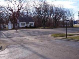 1056 E Bristol Rd, Burton, MI 48529