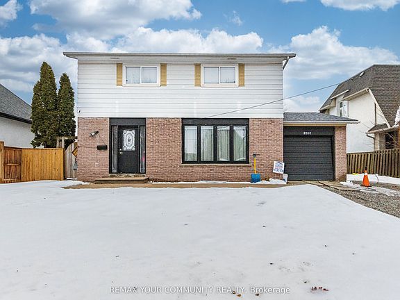 2nd image of 2202 Bridge Rd