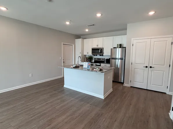 (undisclosed Address), San Marcos, TX 78666