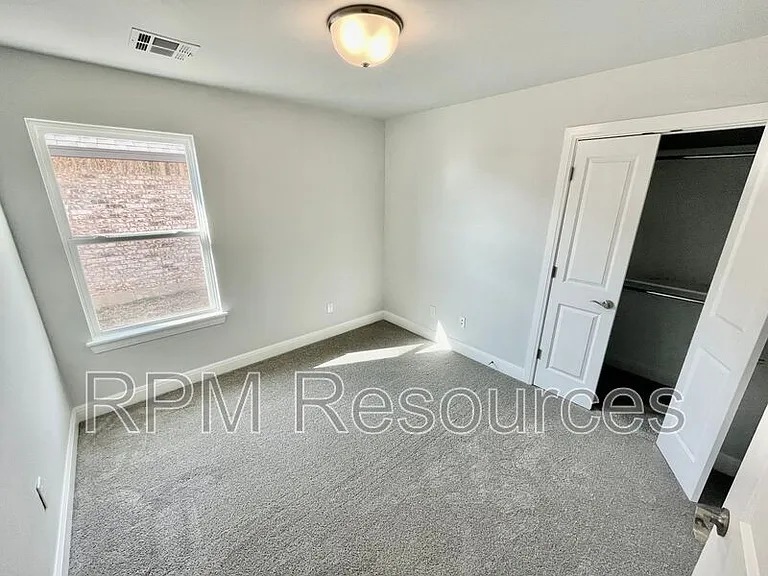 9100 Yassir Blvd — Photo 14