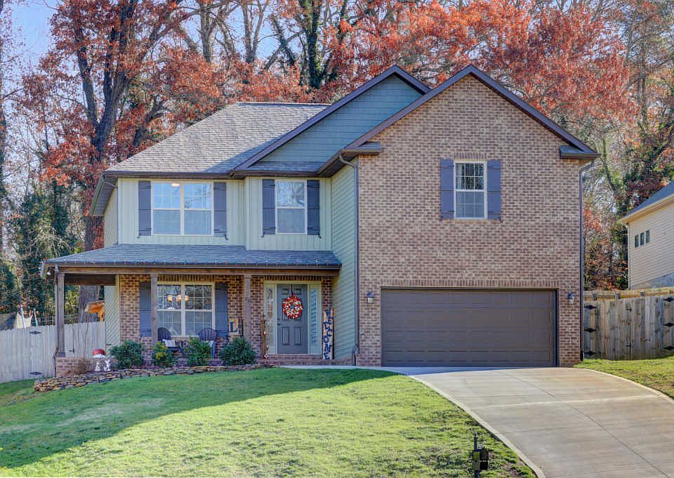 1st image of 808 Mackenzie Dr