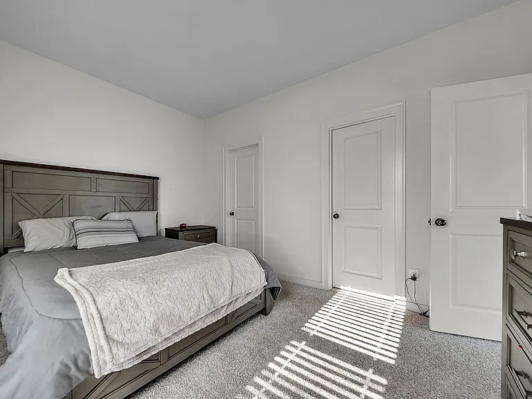 8420 Ashbury Ct — Photo 21