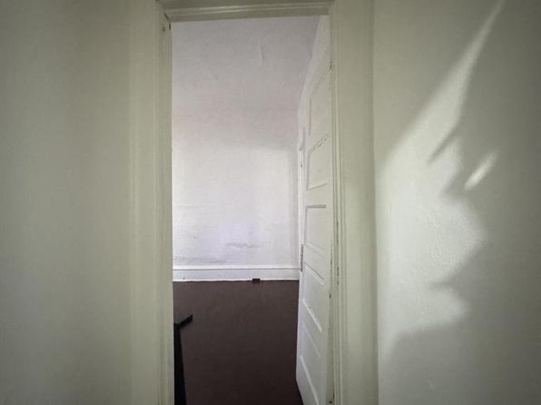 milwaukee-wisconsin-448377875 picture